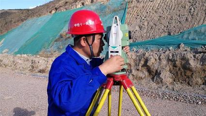 扎倒公路項(xiàng)目多措并舉 筑牢冬季施工安全防線